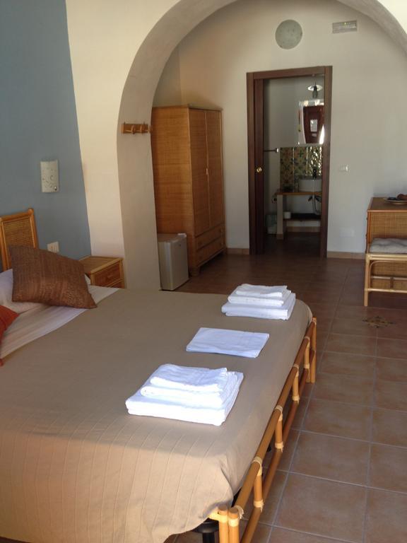 B&B La Goletta Di Salina 산타마리나살리나 객실 사진
