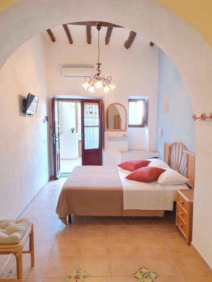 B&B La Goletta Di Salina 산타마리나살리나 외부 사진